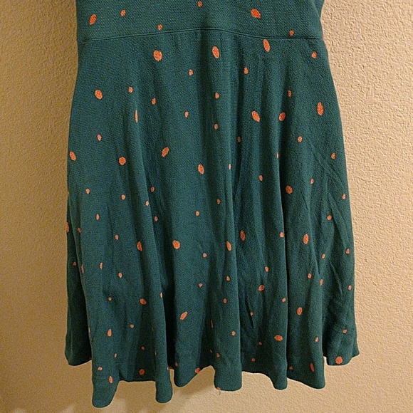 Free People dress, sleek- tailored fit - Picture 5 of 5